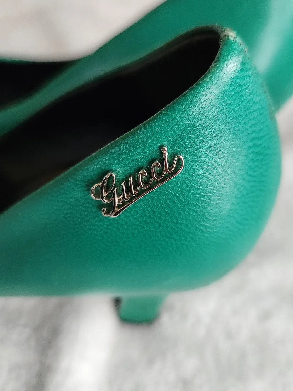 Vintage Gucci Green Leather High Heels Pumps Round Toe Shoes Size 38 US 8 - Picture 2 of 16
